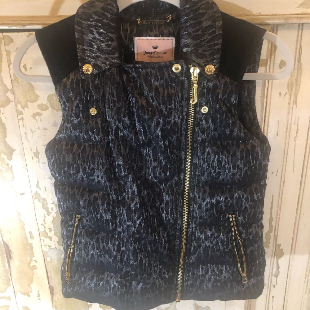 Juicy couture size small women’s puffy vest EUC